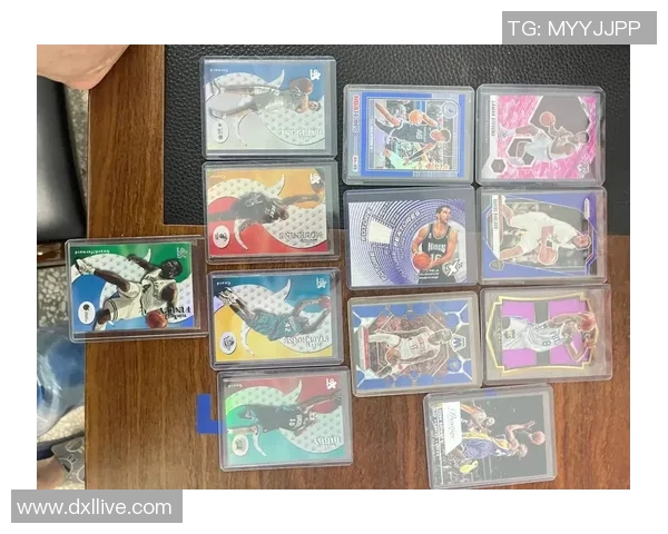 帕尼尼球星卡与足球燕麦盒联名限量版收藏品揭秘